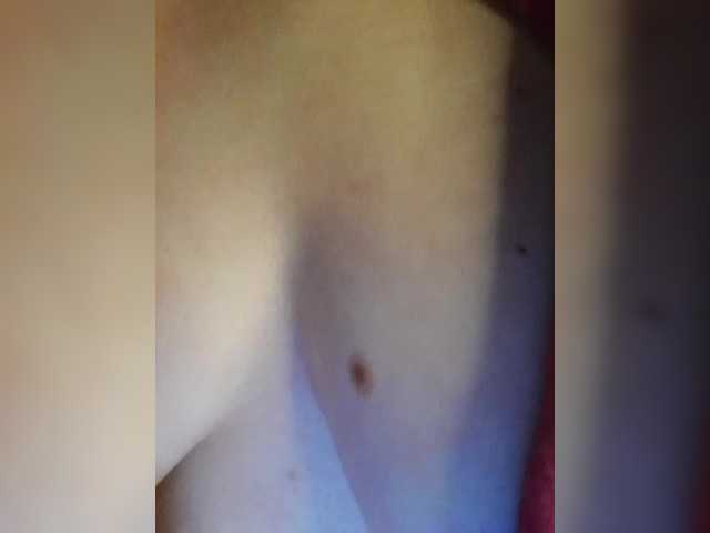 le modèle swwoman1 est en webcam porno dans un show sur le site bongacams, il possède les tags suivants: White/Caucasian,Brunette,Shaved