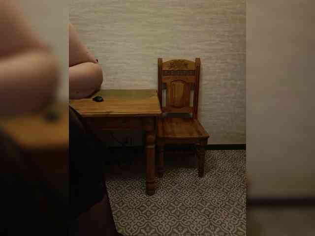 swwoman1 webcam