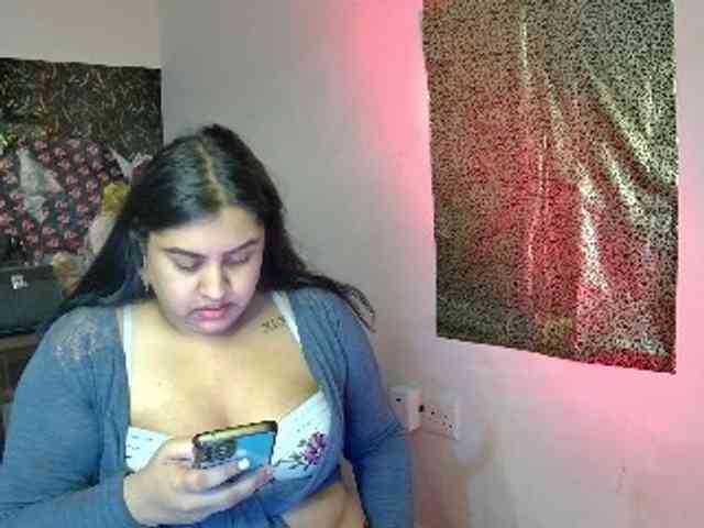 GoddessLorenaTheeSiren webcam