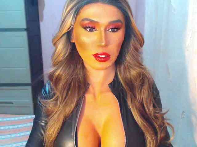 Lustscarlettex Live Webcam on BongaCams