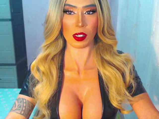 Lustscarlettex Live Webcam on BongaCams