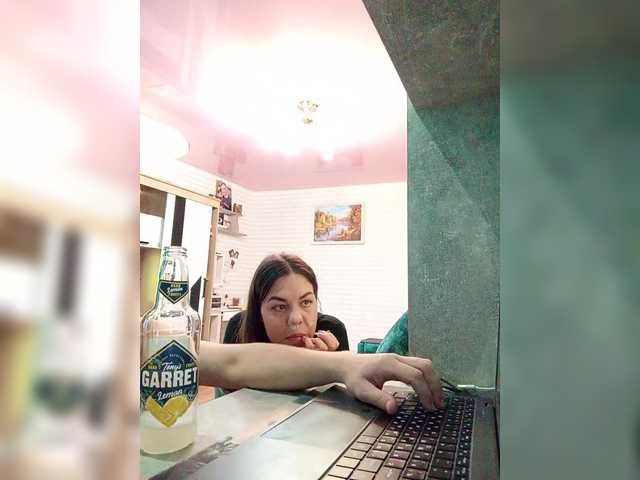 Niki233221