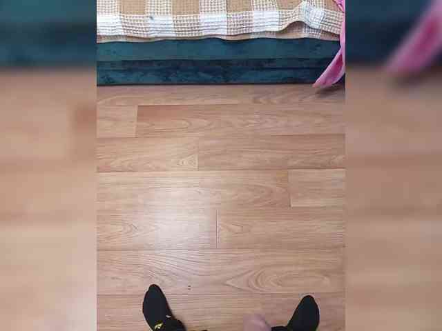 Niki233221 webcam