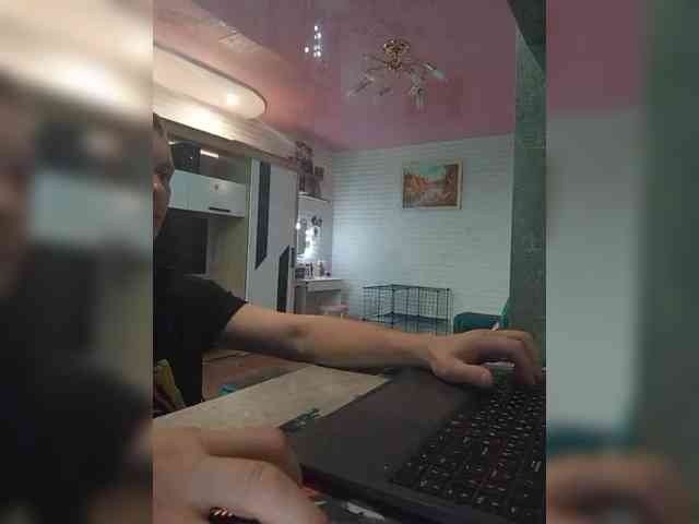 Niki233221 webcam