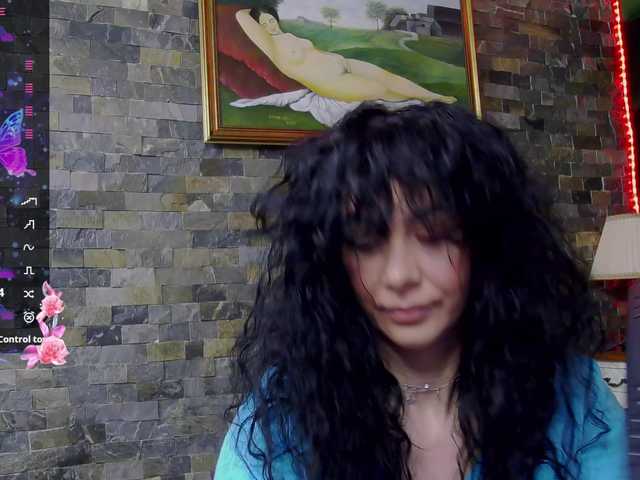 SelenSummer's BongaCams show and profile