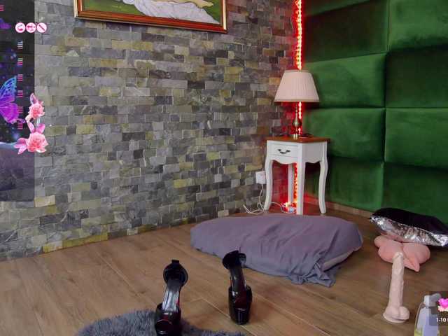 SelenSummer's BongaCams show and profile