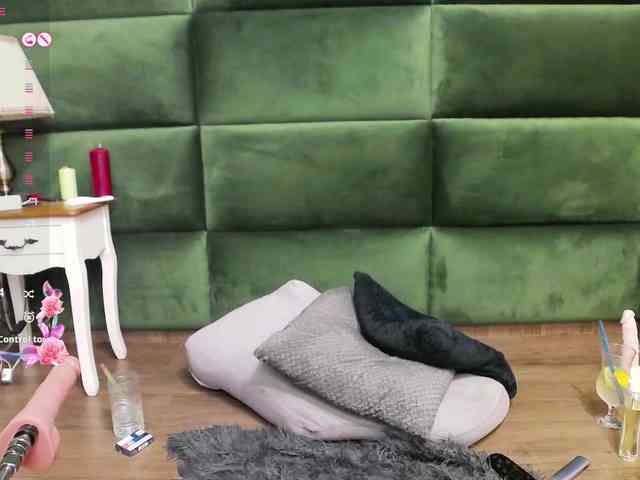 SelenSummer Live Webcam on BongaCams