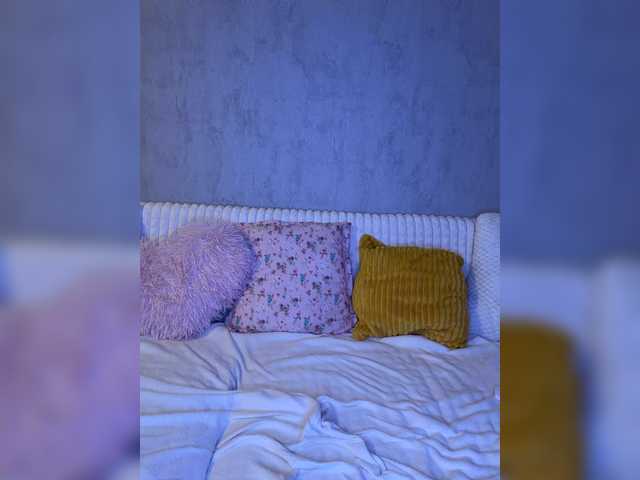 SweetKarinaa's BongaCams show and profile