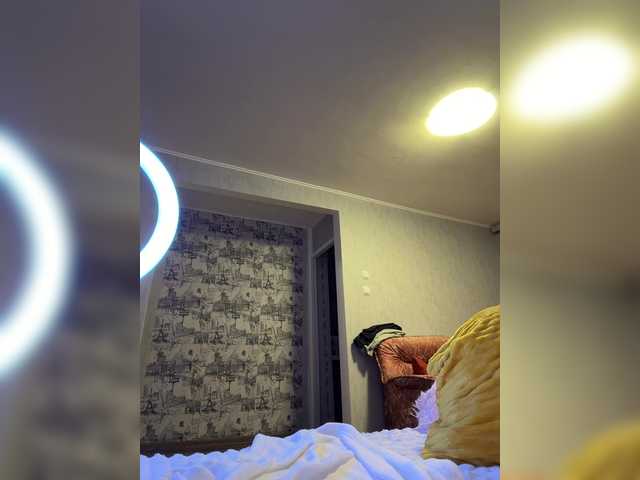 SweetKarinaa's BongaCams show and profile