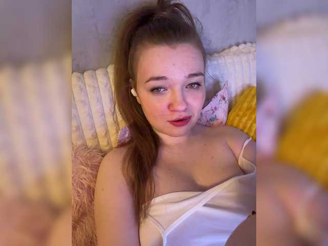 SweetKarinaa from BongaCams is Freechat