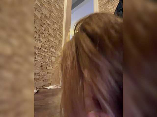 SweetKarinaa's BongaCams show and profile