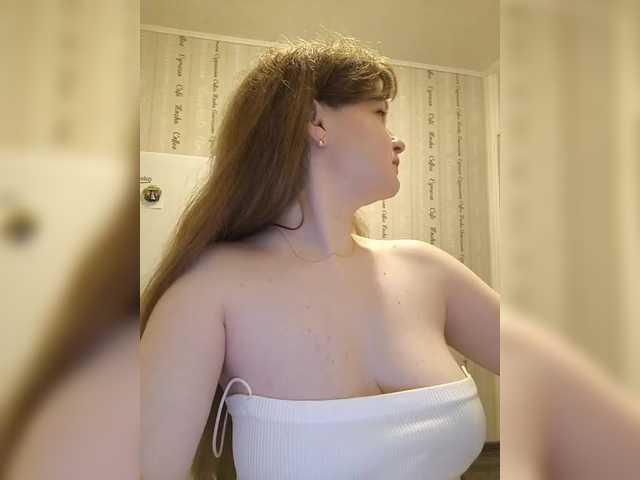 SweetKarinaa from BongaCams is Freechat