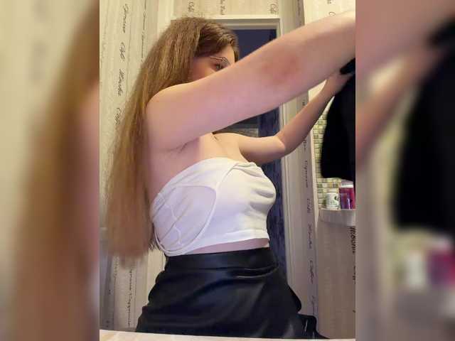 SweetKarinaa's BongaCams profile