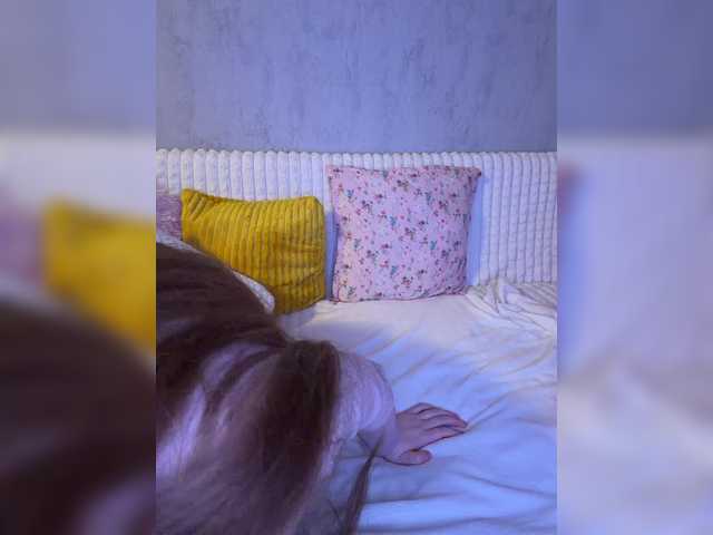 SweetKarinaa's BongaCams show and profile