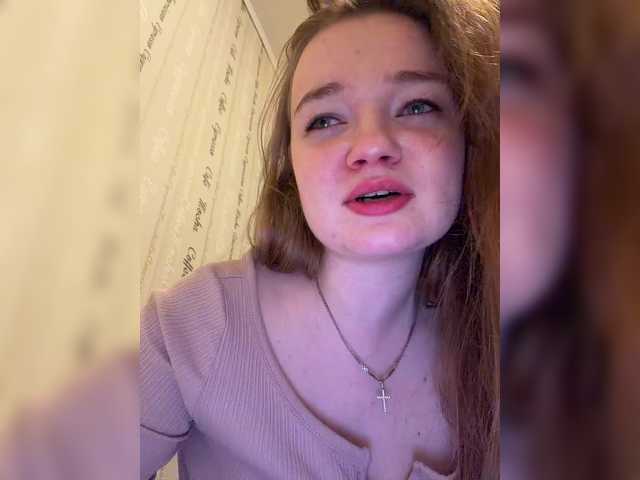 SweetKarinaa's BongaCams show and profile