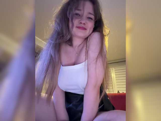 SweetKarinaa's BongaCams show and profile