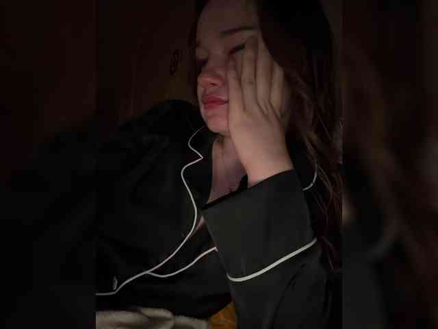 real web cam show Sweetkarinaa