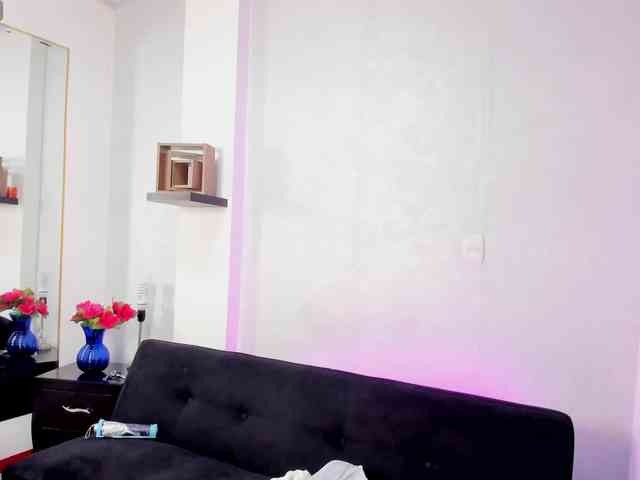 ValeriaHunter webcam