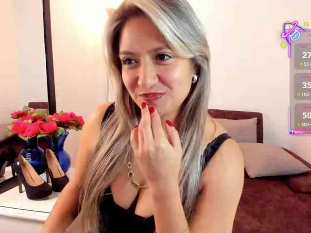 ValeriaHunter webcam