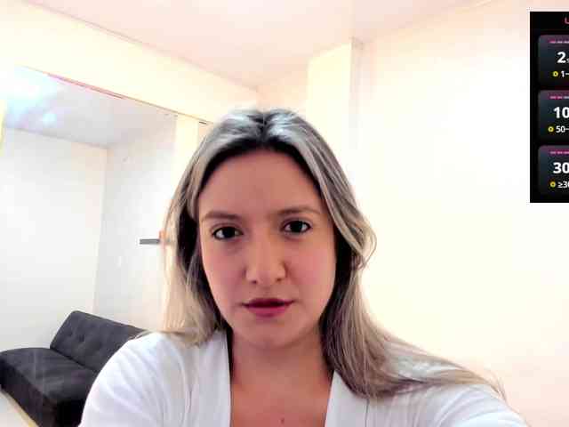 ValeriaHunter webcam