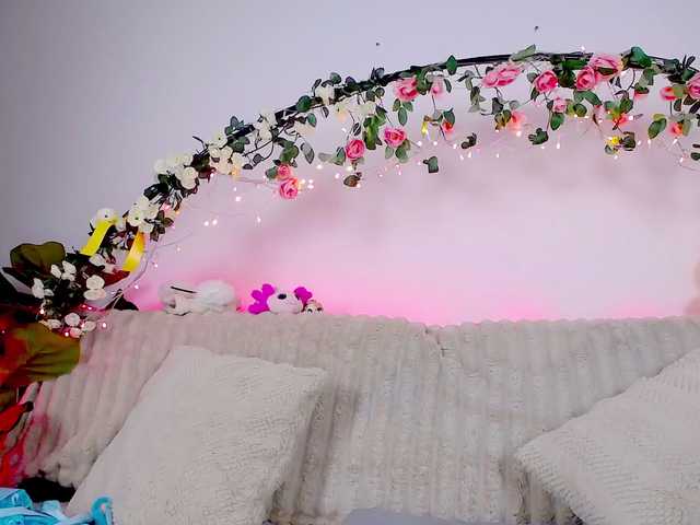 MiuAmano live cam profile