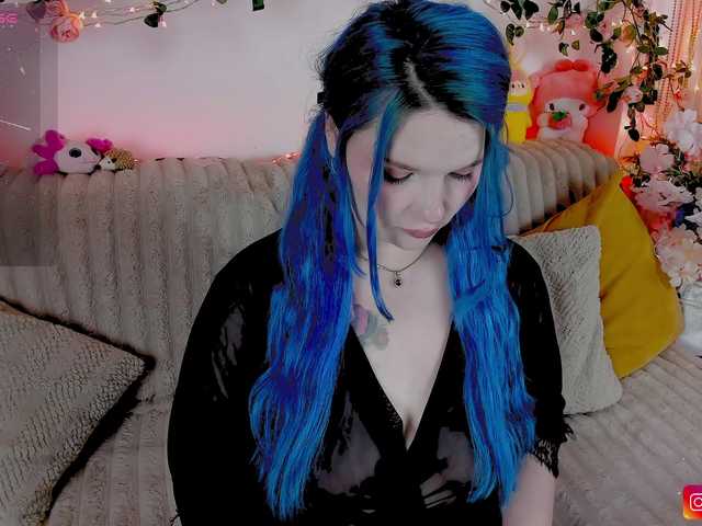 MiuAmano's BongaCams show and profile