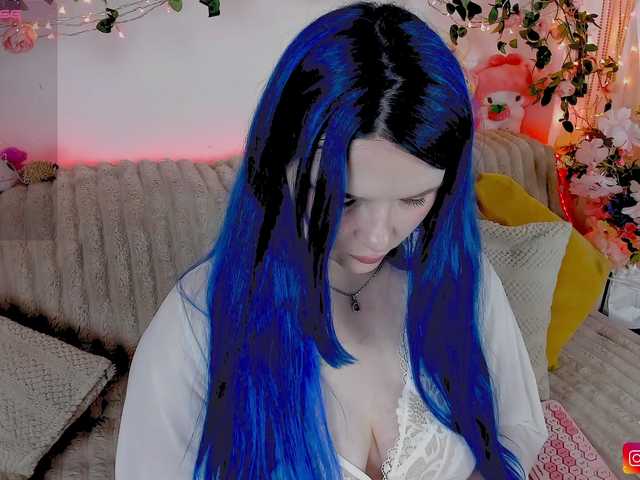 MiuAmano's BongaCams show and profile