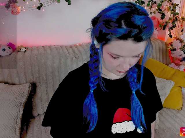 MiuAmano's BongaCams show and profile