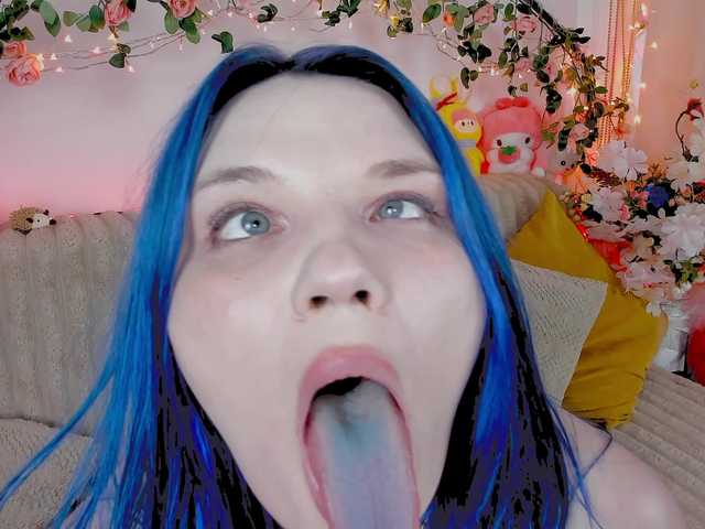 MiuAmano's BongaCams show and profile