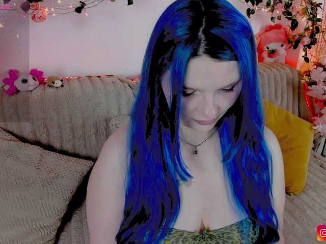 MiuAmano's BongaCams show and profile