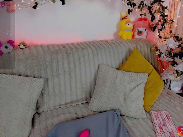 MiuAmano's BongaCams show and profile