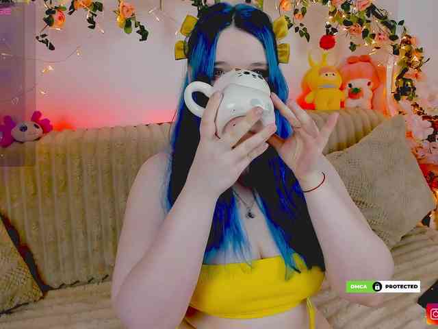MiuAmano webcam