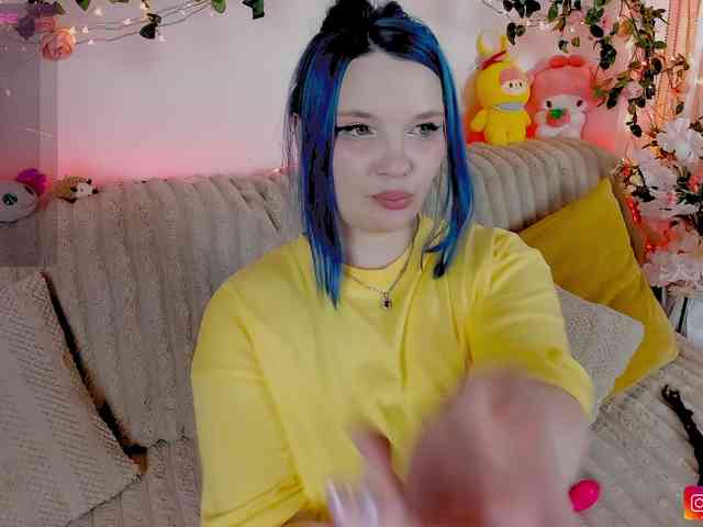 MiuAmano webcam