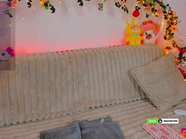 MiuAmano webcam