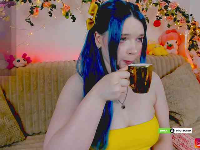MiuAmano webcam