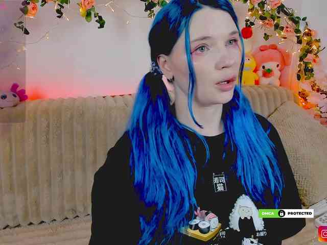 MiuAmano webcam
