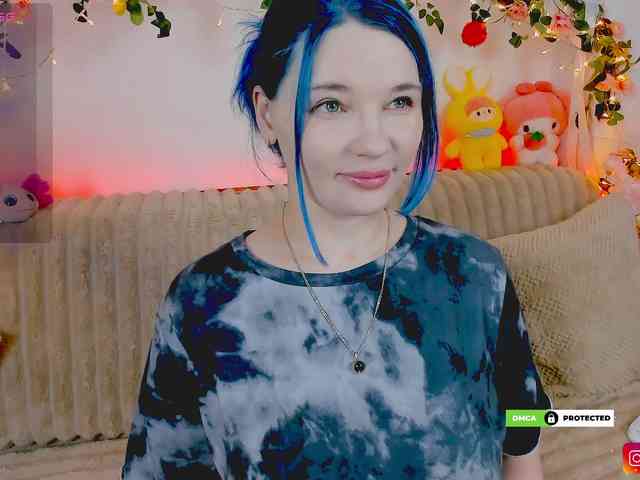 MiuAmano webcam