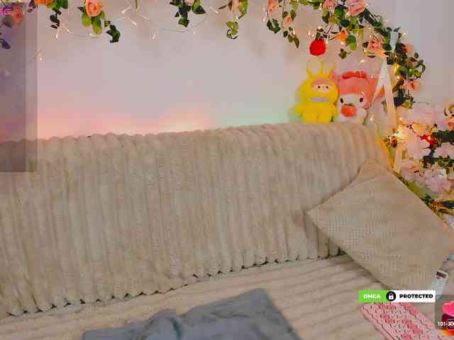 MiuAmano webcam