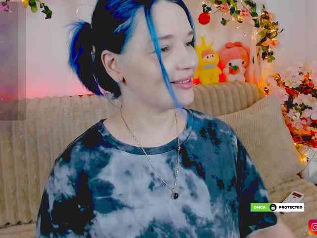 MiuAmano webcam