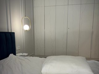 Oops_kiraa Porn Show