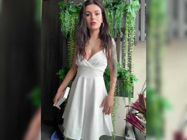 Opskira's BongaCams show and profile