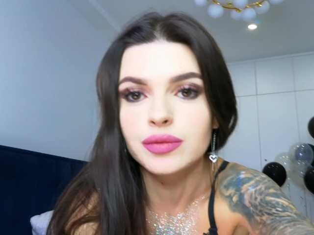 Masturbate to Opskira, they want to masturbate for you Opskira from BongaCams