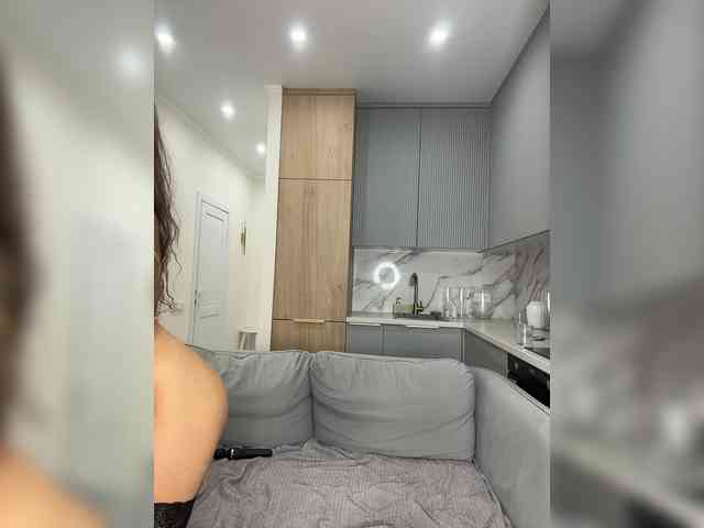 Opskira's webcam live show