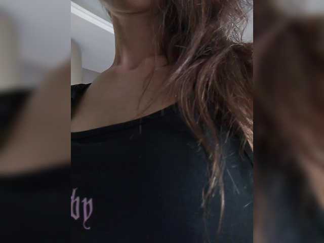 BonitaStar's BongaCams show and profile