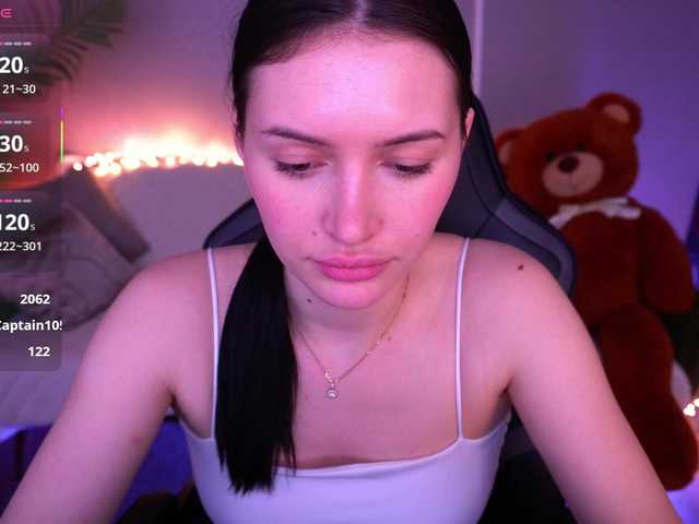 MilaSecret's BongaCams show and profile