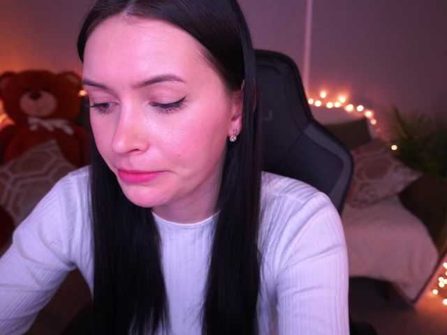 MilaSecret's BongaCams show and profile