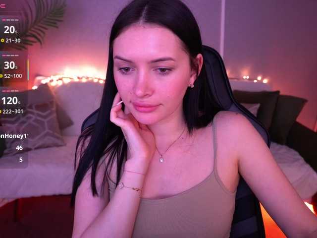 MilaSecret's BongaCams show and profile