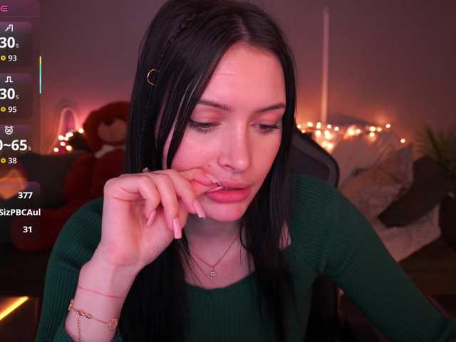 MilaSecret's BongaCams show and profile