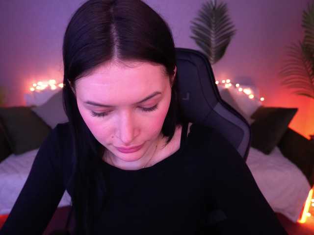 MilaSecret's BongaCams show and profile