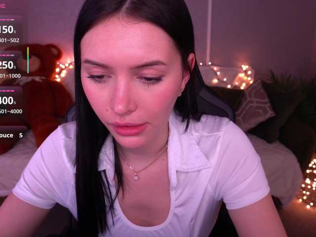 MilaSecret's BongaCams show and profile